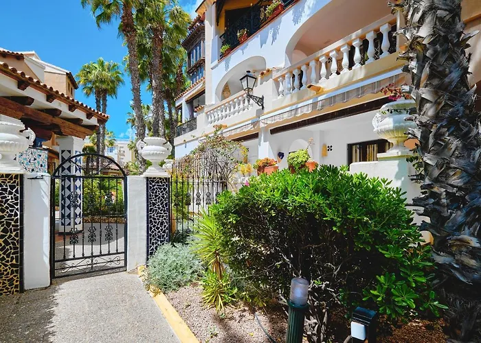 Aldea Del Mar